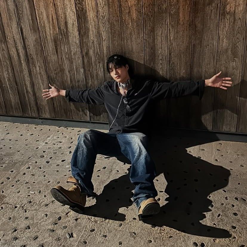 Behind-the-scenes cut of Kai (EXO)