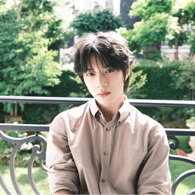 Latest photo of Beomgyu (TOMORROW X TOGETHER)