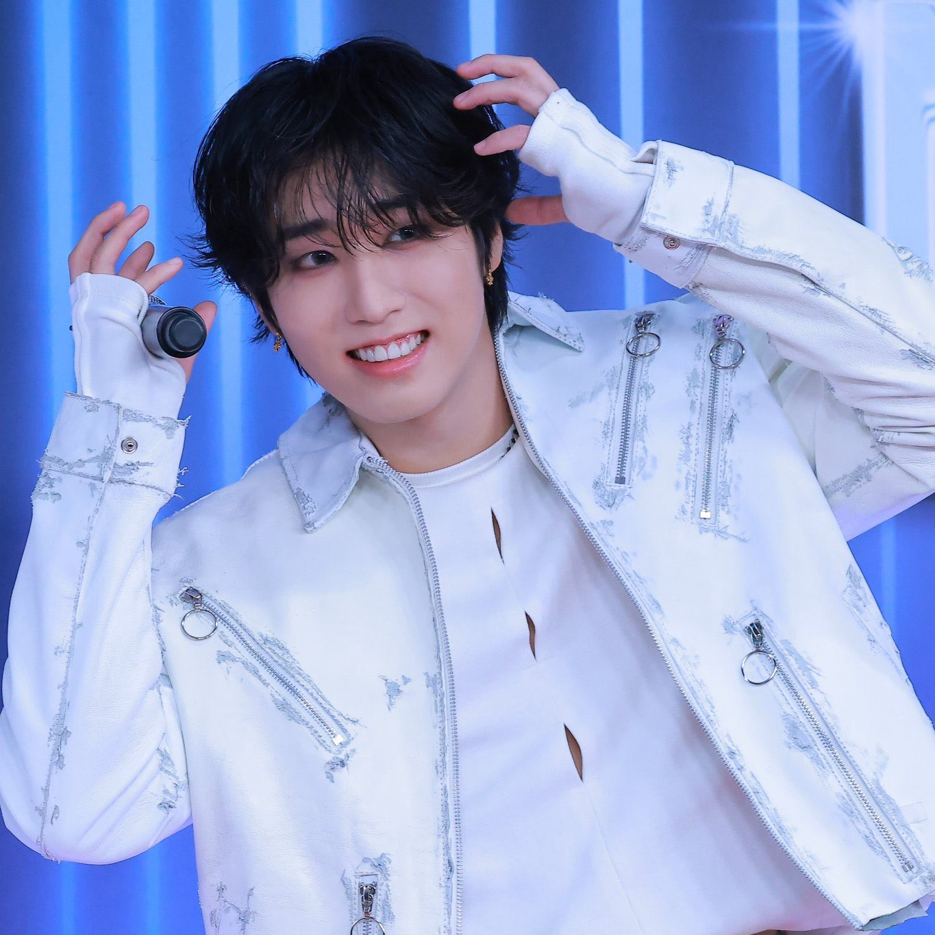 Latest photo of HAN (Stray Kids)