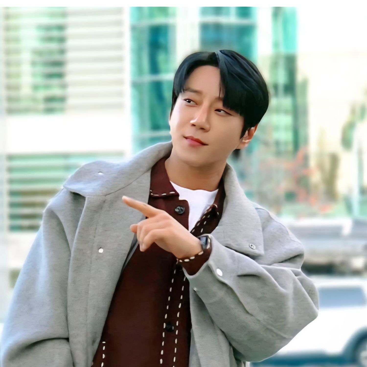 Recent activity shot of Hwang Chiyeol