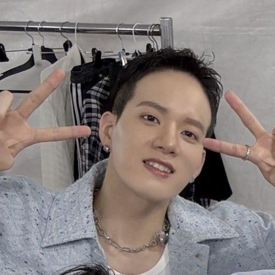 Peniel (BTOB)的最新活动照片