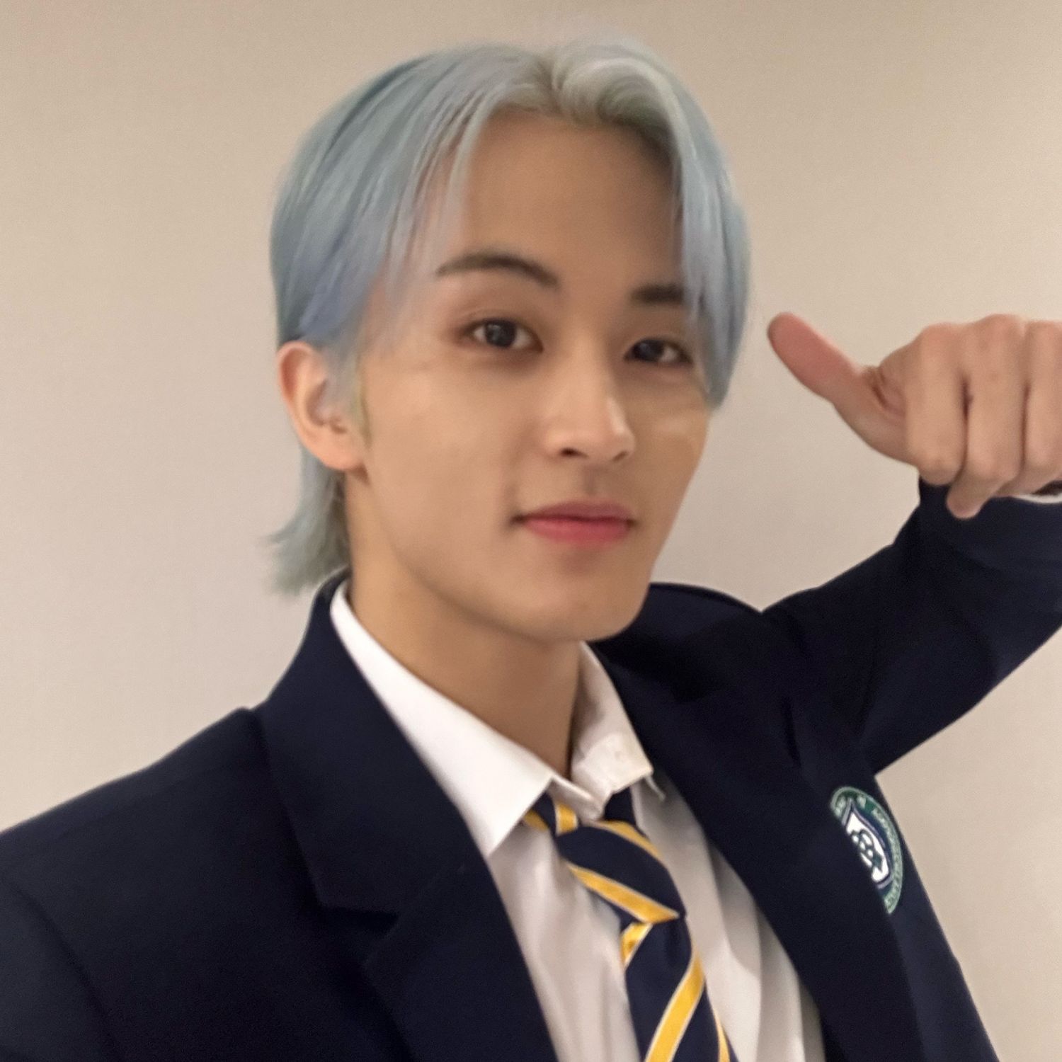 A moment captured by Mark (NCT 127, NCT DREAM)'s fan