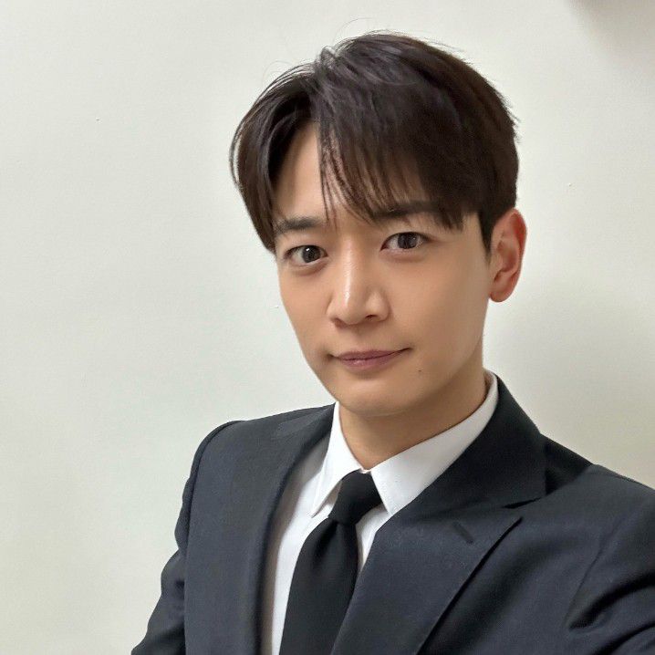 Recent activity shot of Minho (SHINee)