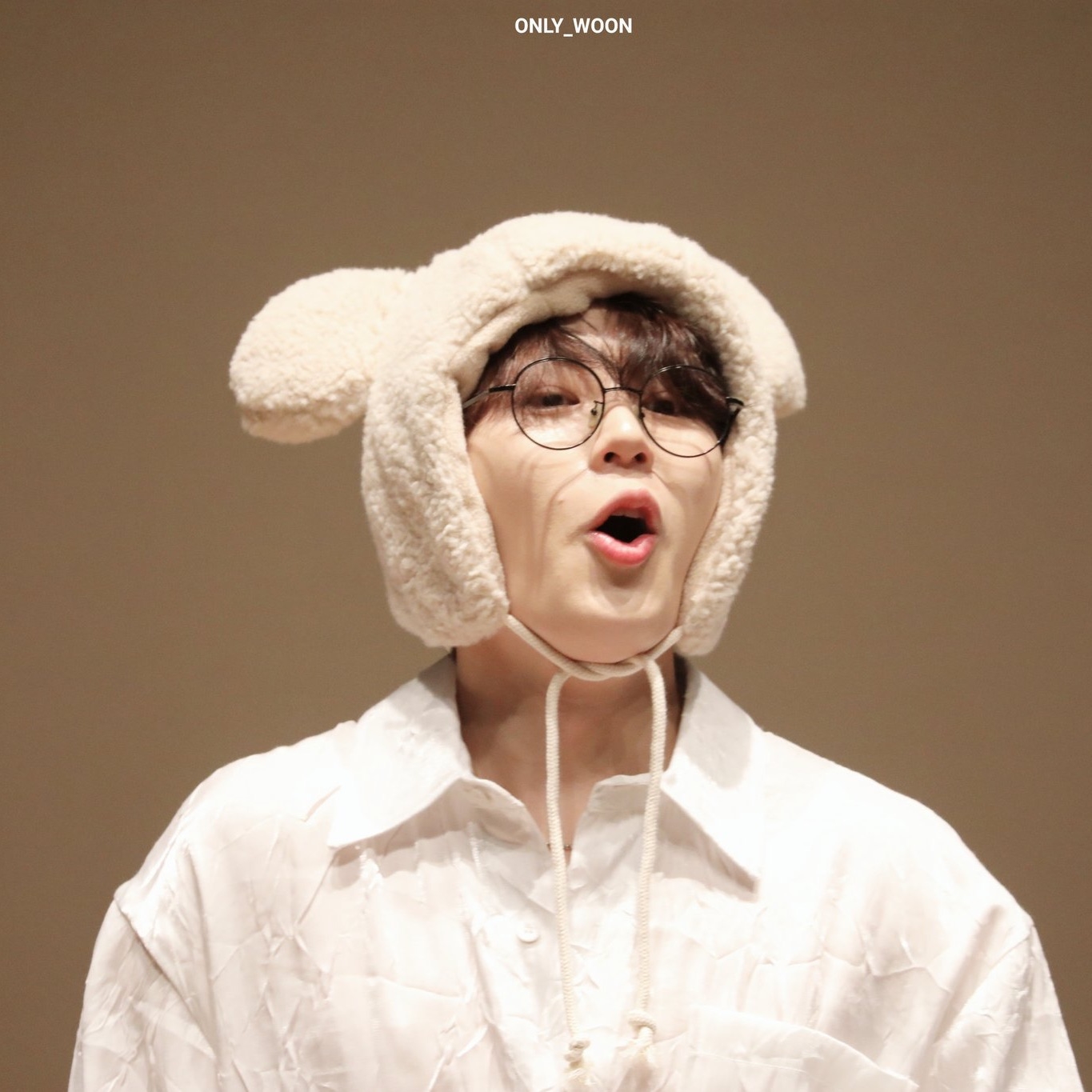 Recent activity shot of Ha Sungwoon