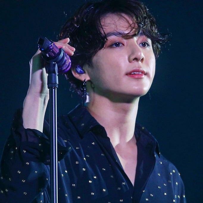 柾国 (防弹少年团)的最新活动照片