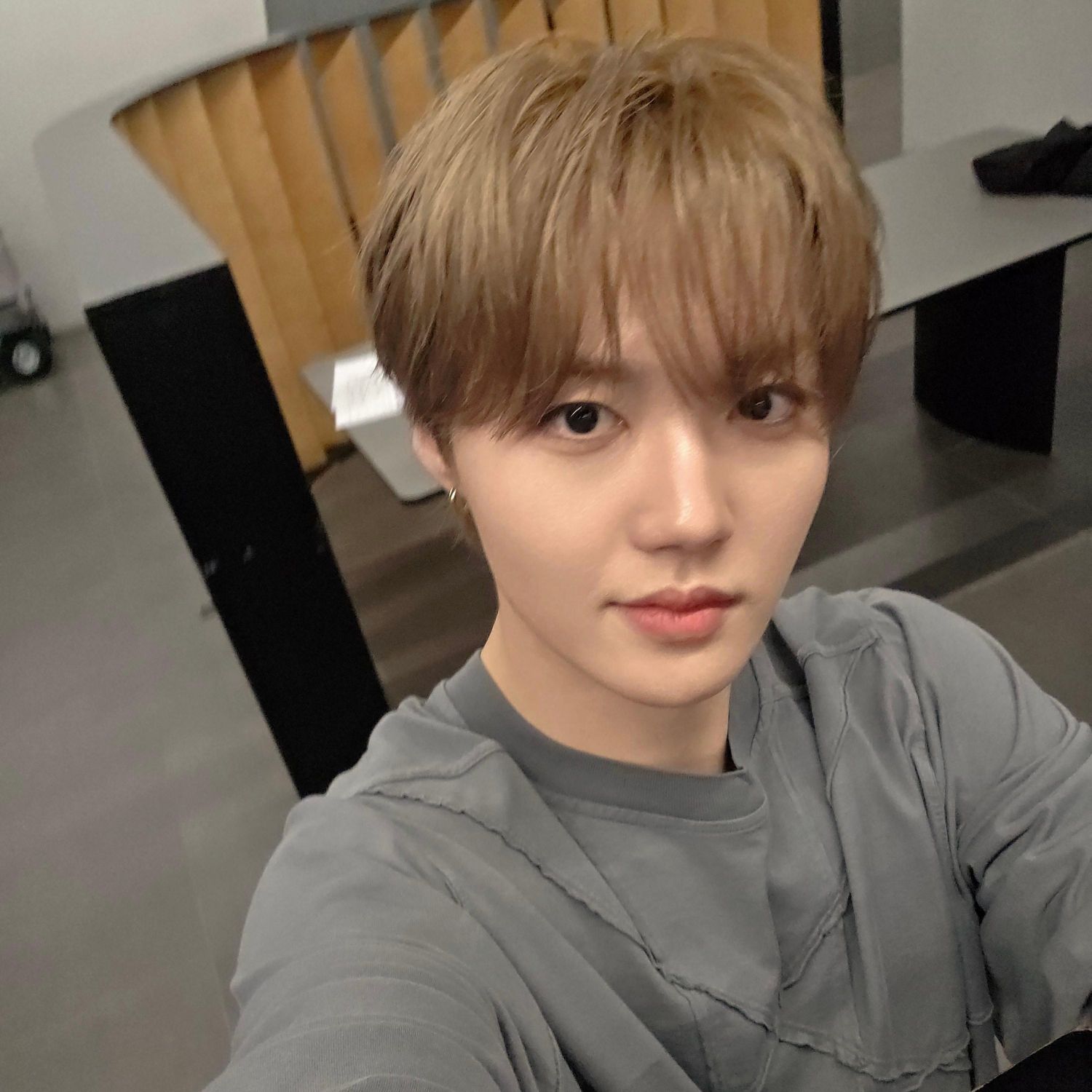 Latest photo of Doyoung (TREASURE)