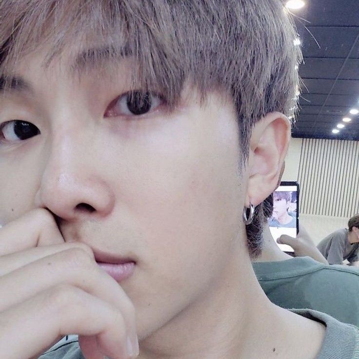 Behind-the-scenes cut of RM (BTS)