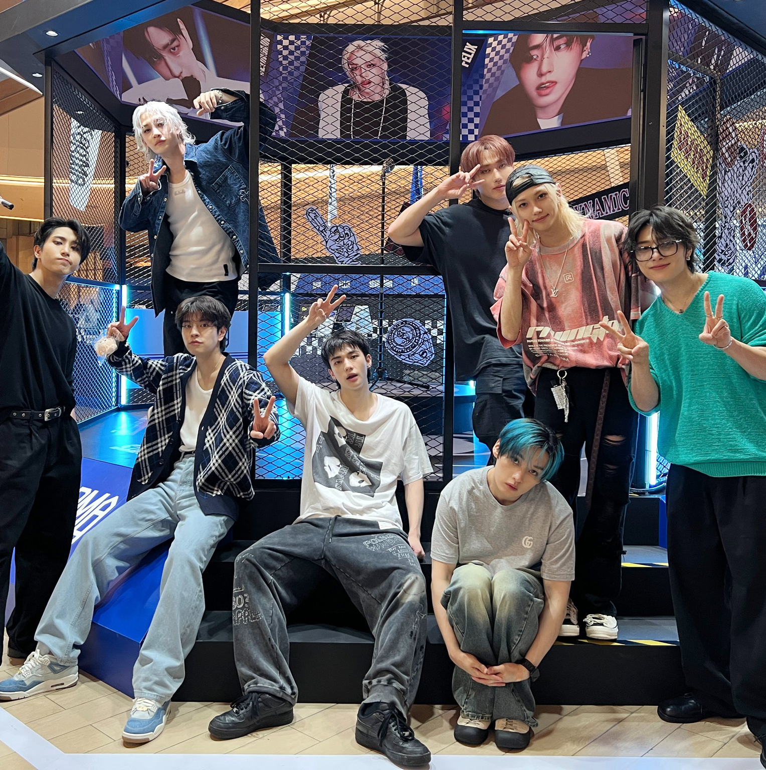 Stray Kids의 비하인드 컷