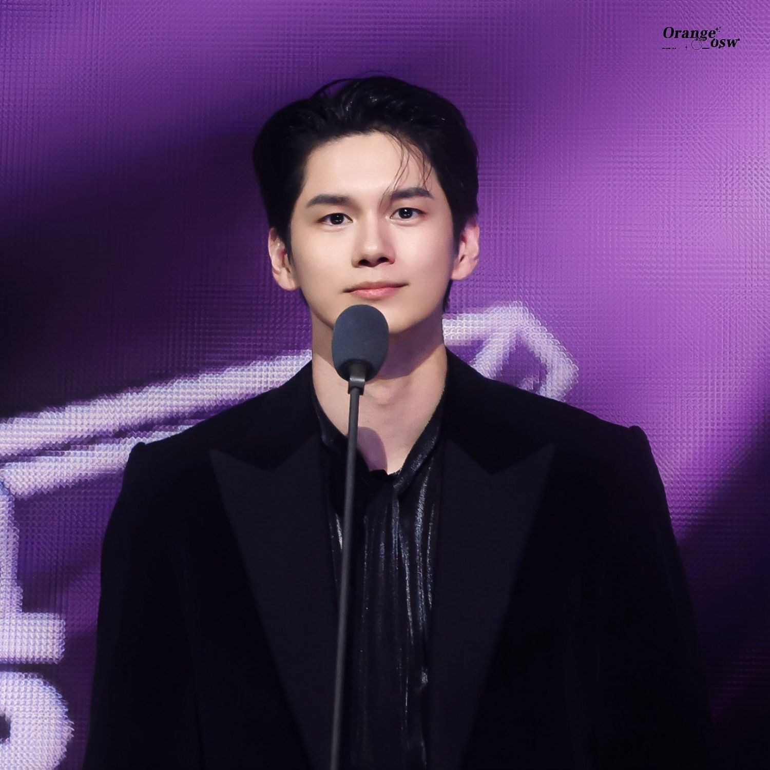 옹성우의 비하인드 컷