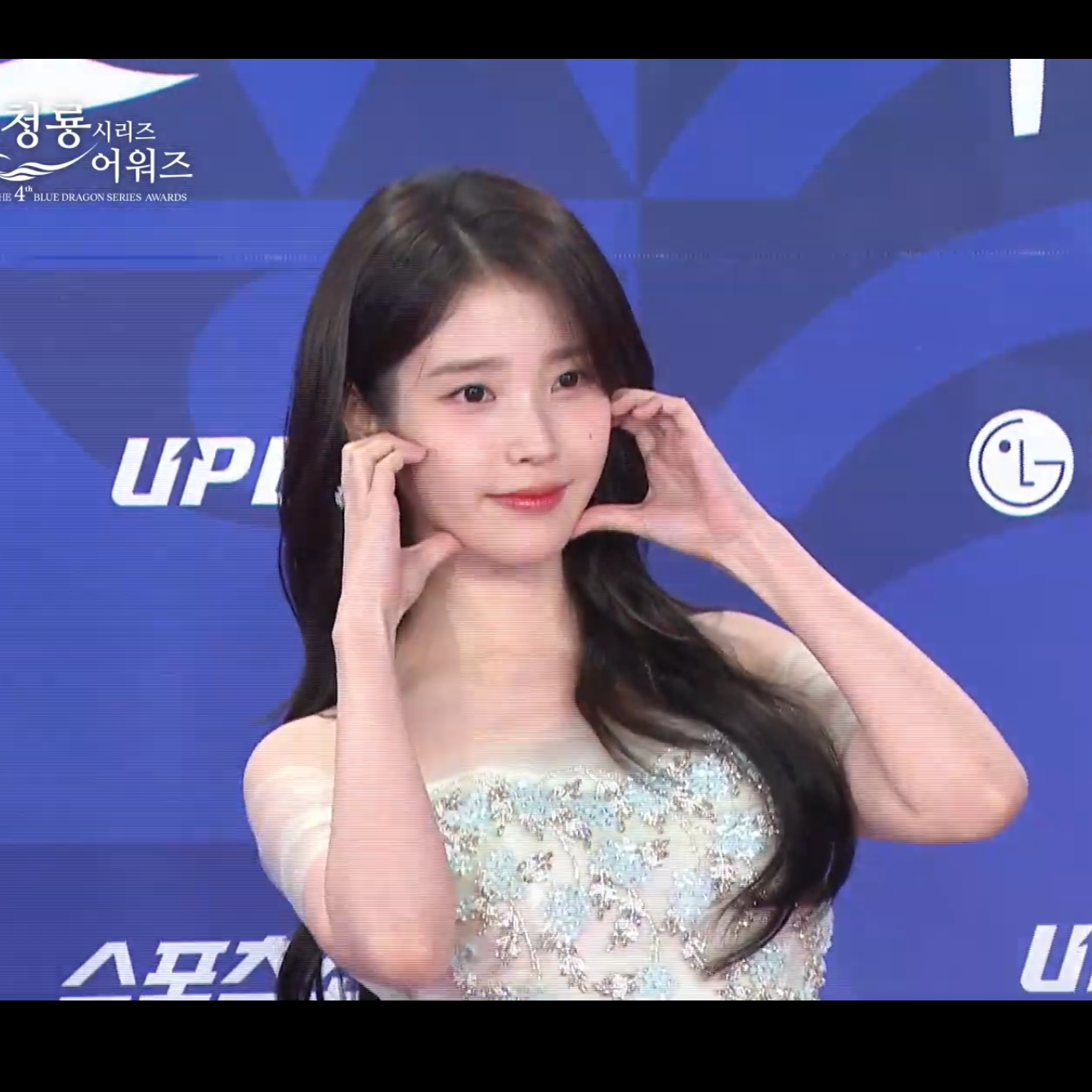 Behind-the-scenes cut of IU