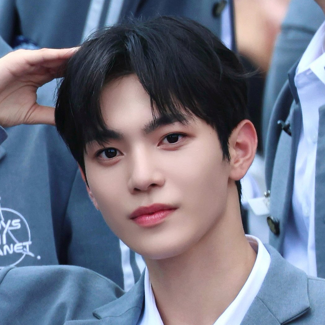 Behind-the-scenes cut of Park Donggyu