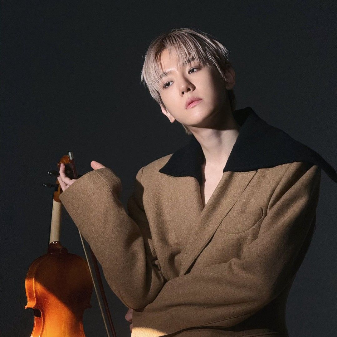 백현 (EXO) 최근 활동샷