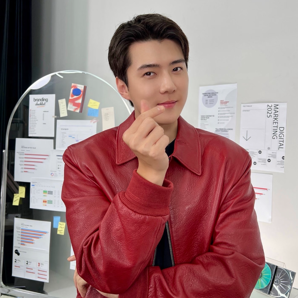 Latest photo of Sehun (EXO)