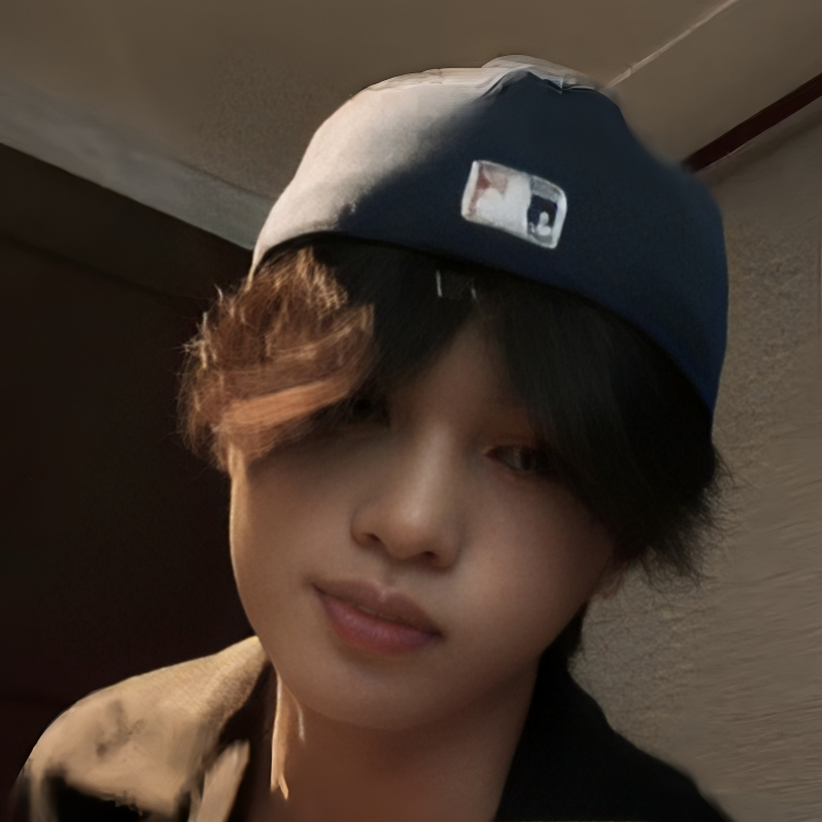 Behind-the-scenes cut of Jeromy (HORI7ON)