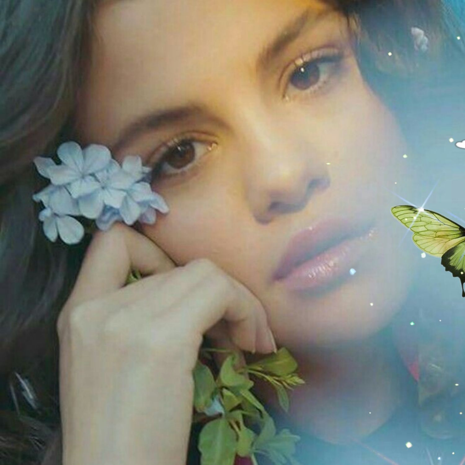 Latest photo of Selena Gomez