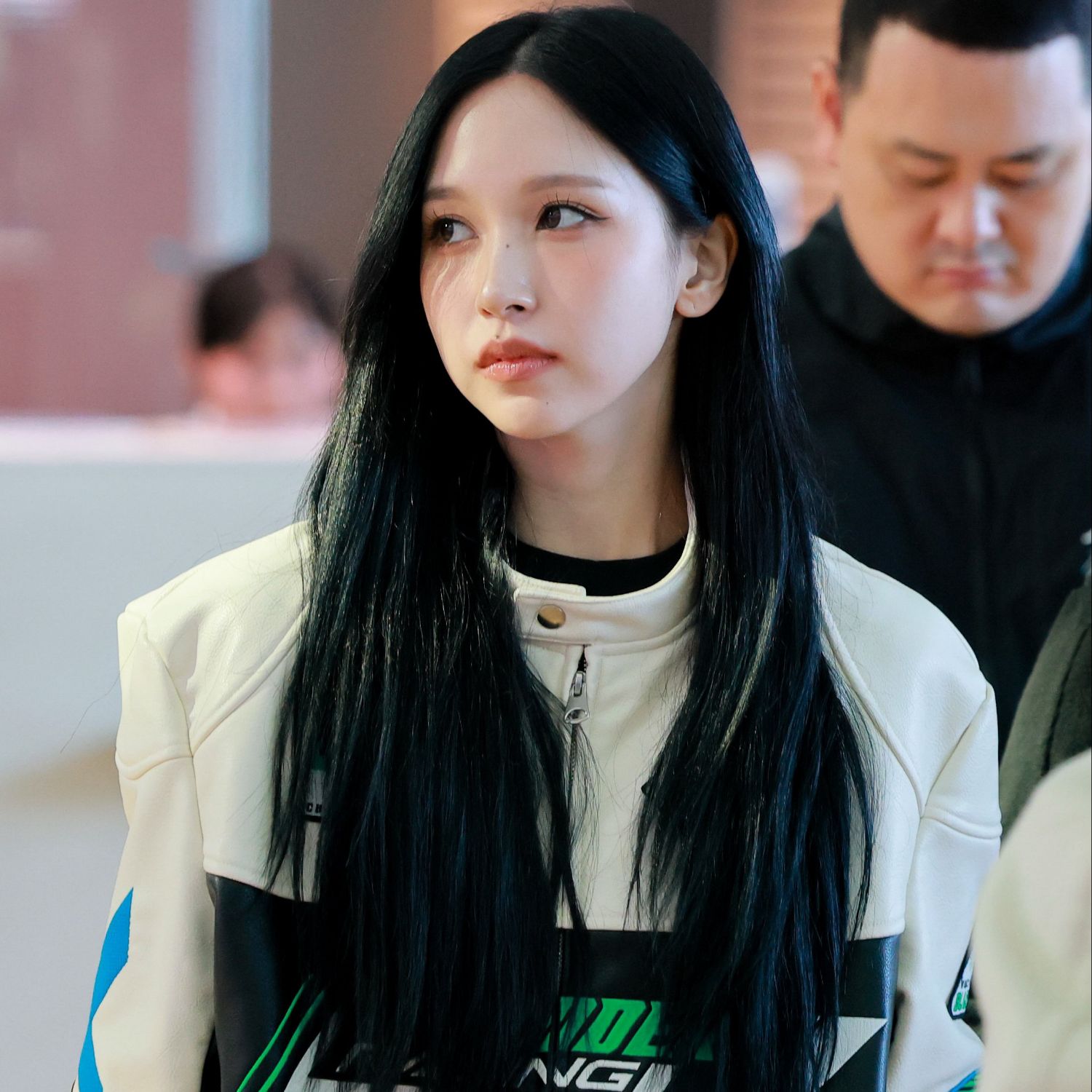 Behind-the-scenes cut of Mina (TWICE)