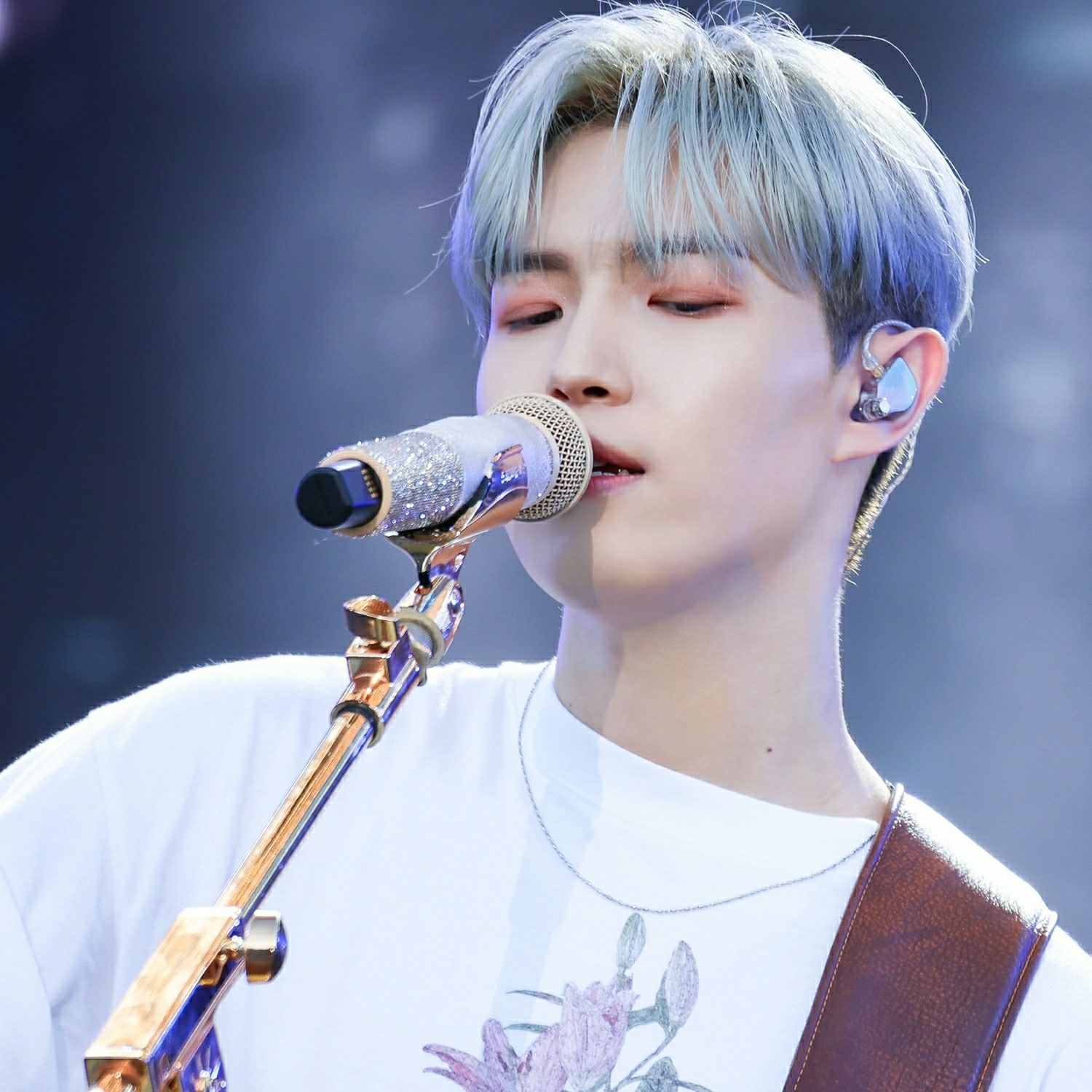 A moment captured by Kim Jaehwan's fan
