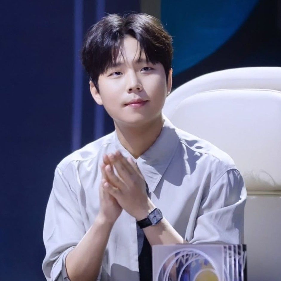 Recent activity shot of Jung Seunghwan