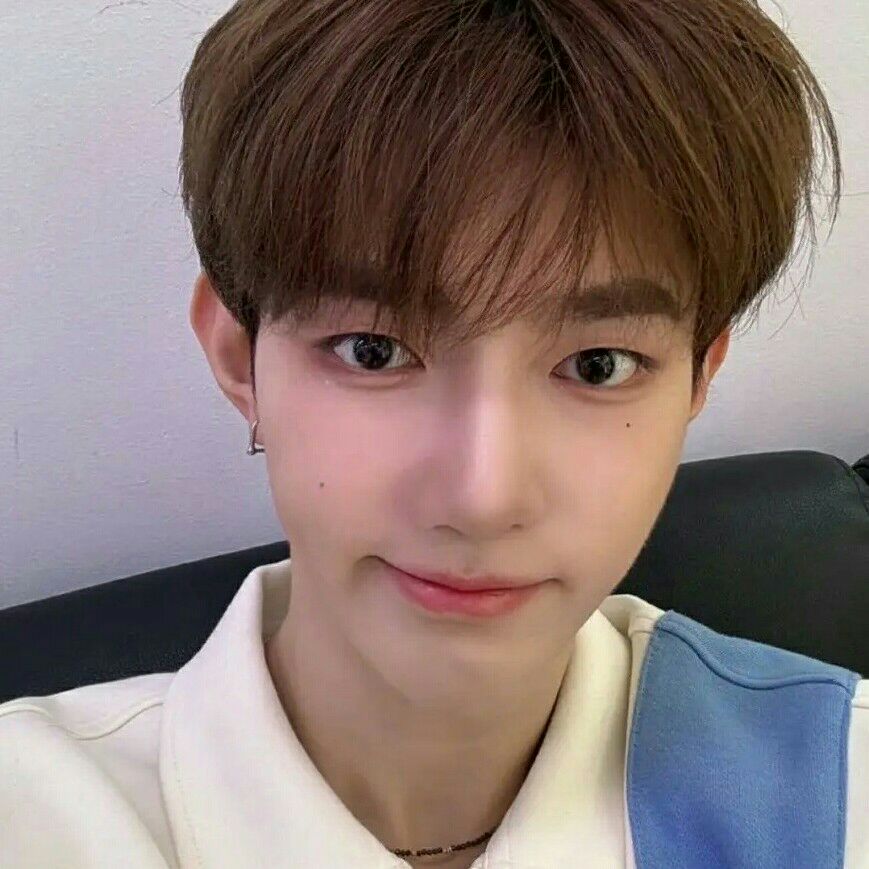 ジャン・ハオ (ZEROBASEONE)の最近の活動写真