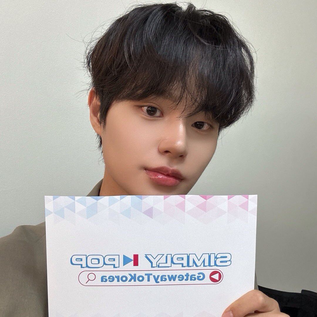 Behind-the-scenes cut of Lee Daehwi (AB6IX)