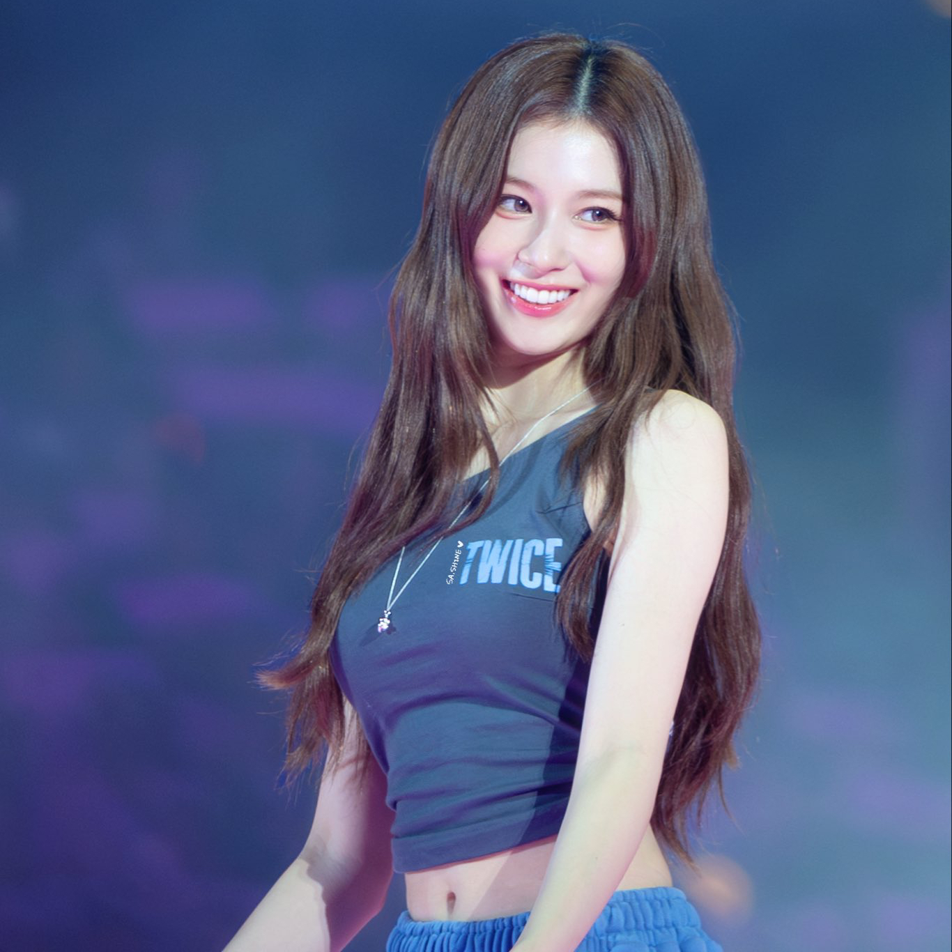 Sana (TWICE)的最新照片