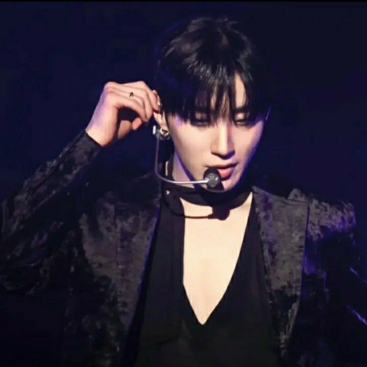 Behind-the-scenes cut of Jongup (B.A.P)