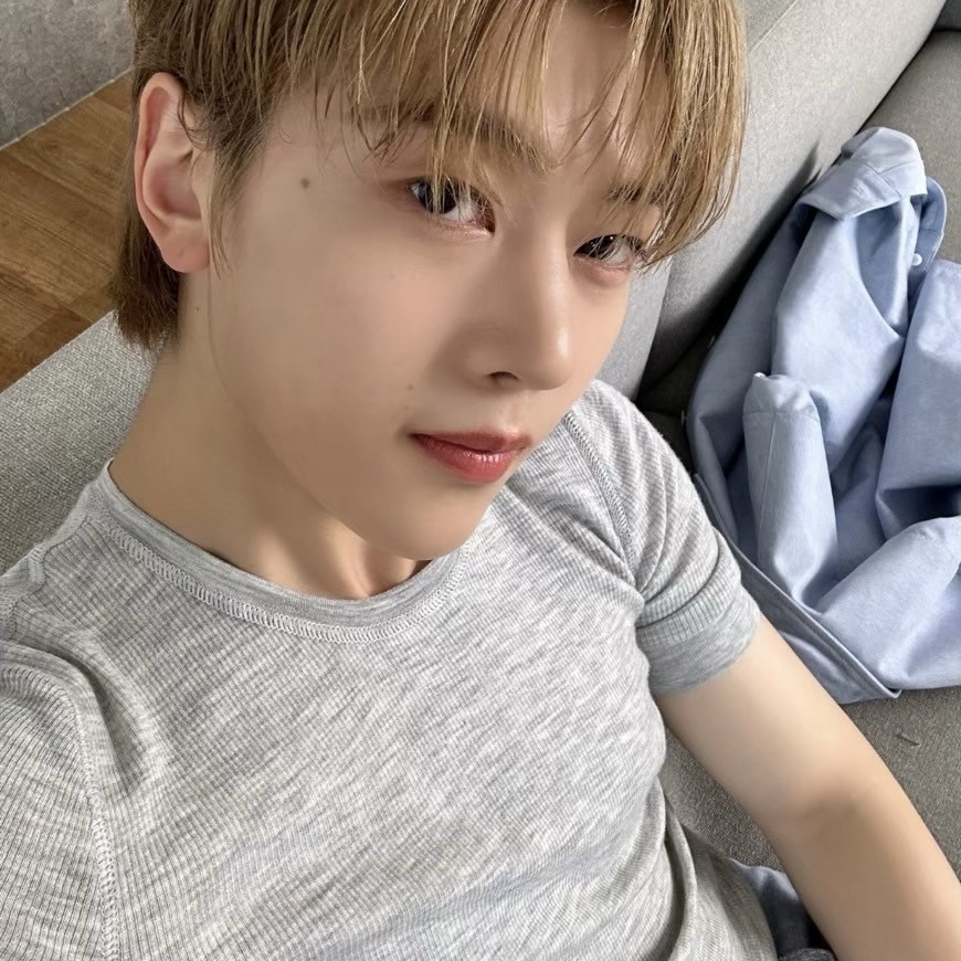 Recent activity shot of Seok Matthew (ZEROBASEONE)