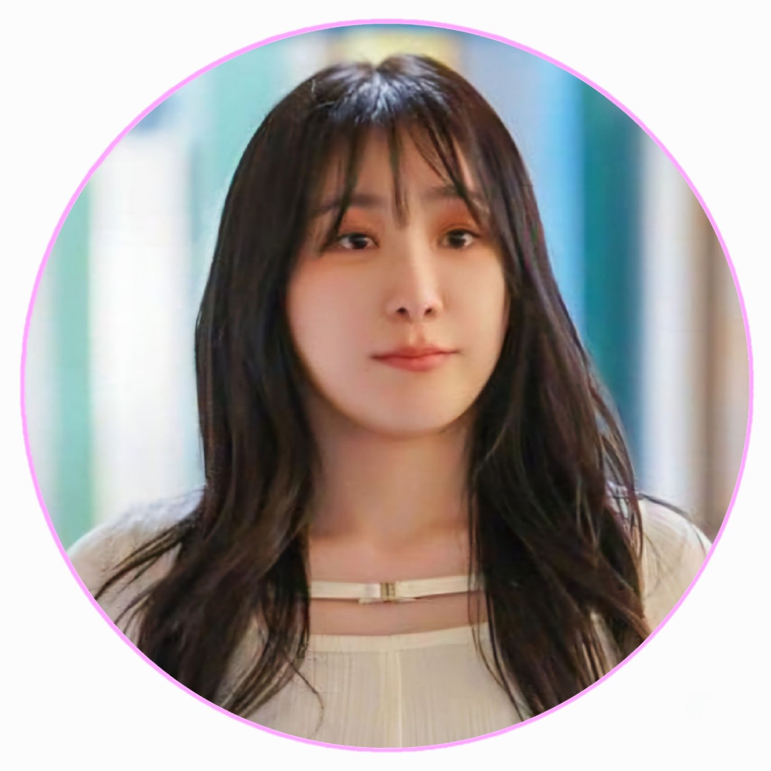Behind-the-scenes cut of Lee Chaeyeon