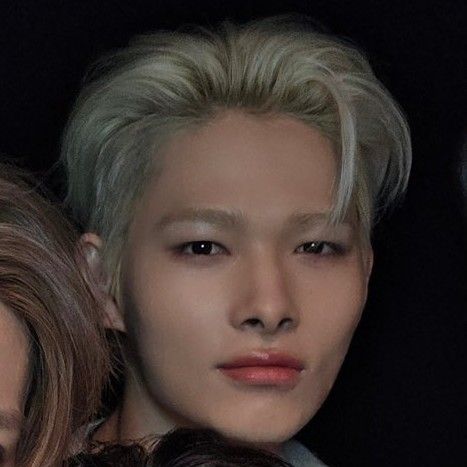 NI-KI (ENHYPEN)的最新活動照片