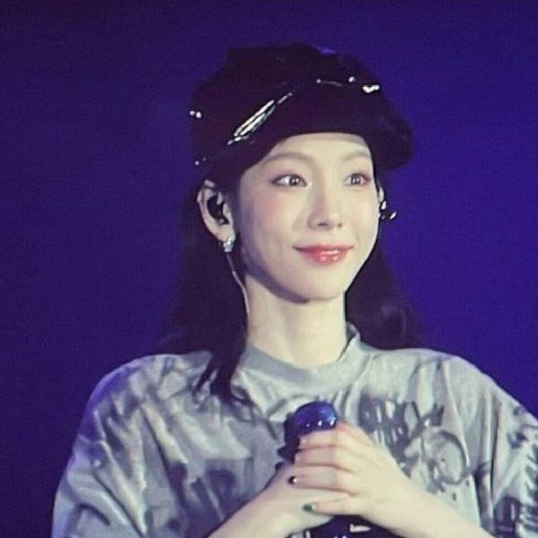Latest photo of Taeyeon (Girls' Generation)