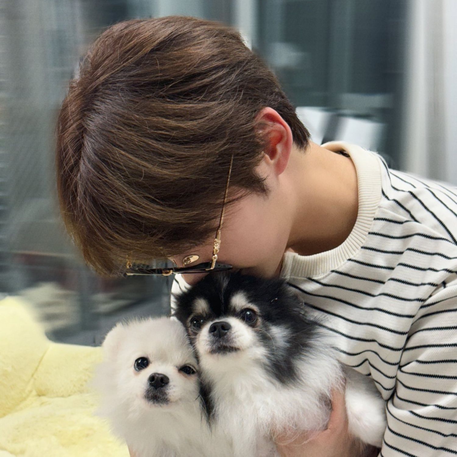 Latest photo of Sung Hanbin (ZEROBASEONE)