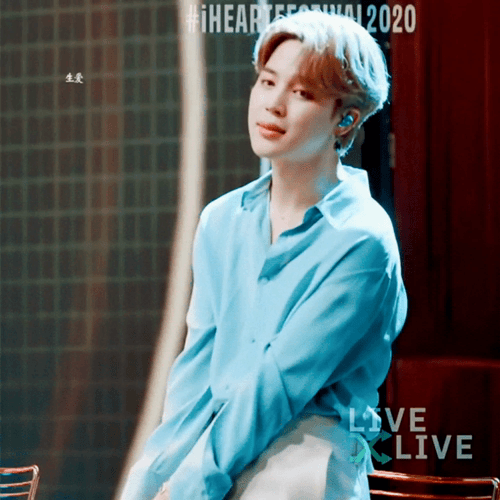 A moment captured by Jimin (BTS)'s fan