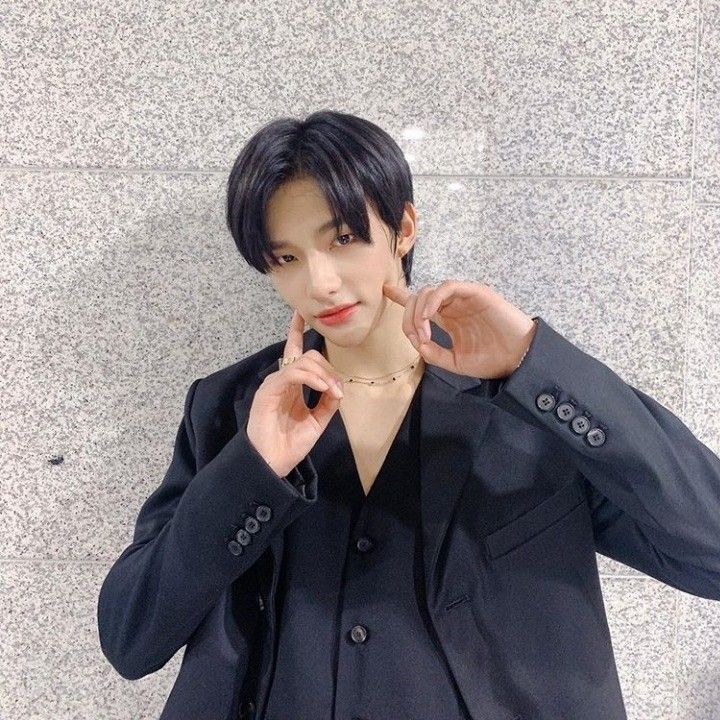 Latest photo of Hyunjin (Stray Kids)