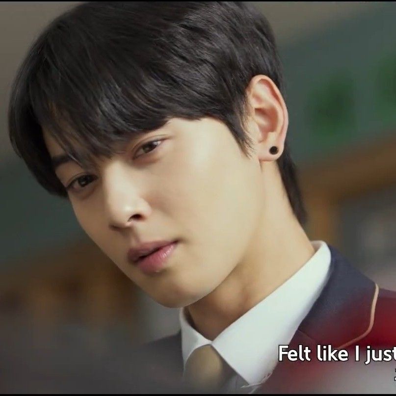A moment captured by Eunwoo (ASTRO)'s fan