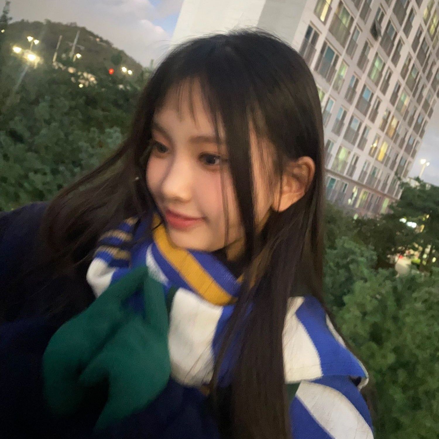 Recent activity shot of Hyein (NewJeans)