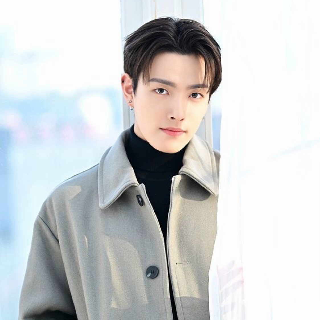 Recent activity shot of Hongjoong (ATEEZ)