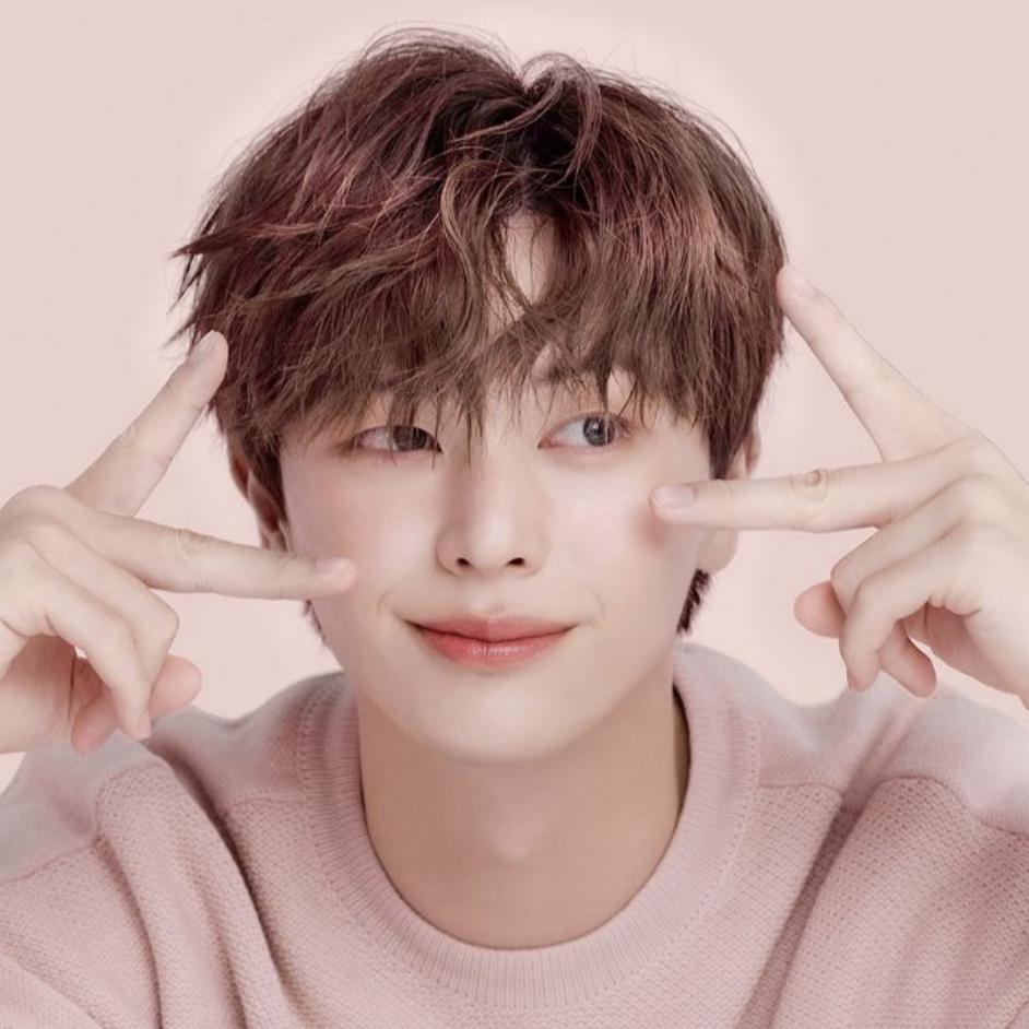 육성재 (비투비) 최근 활동샷