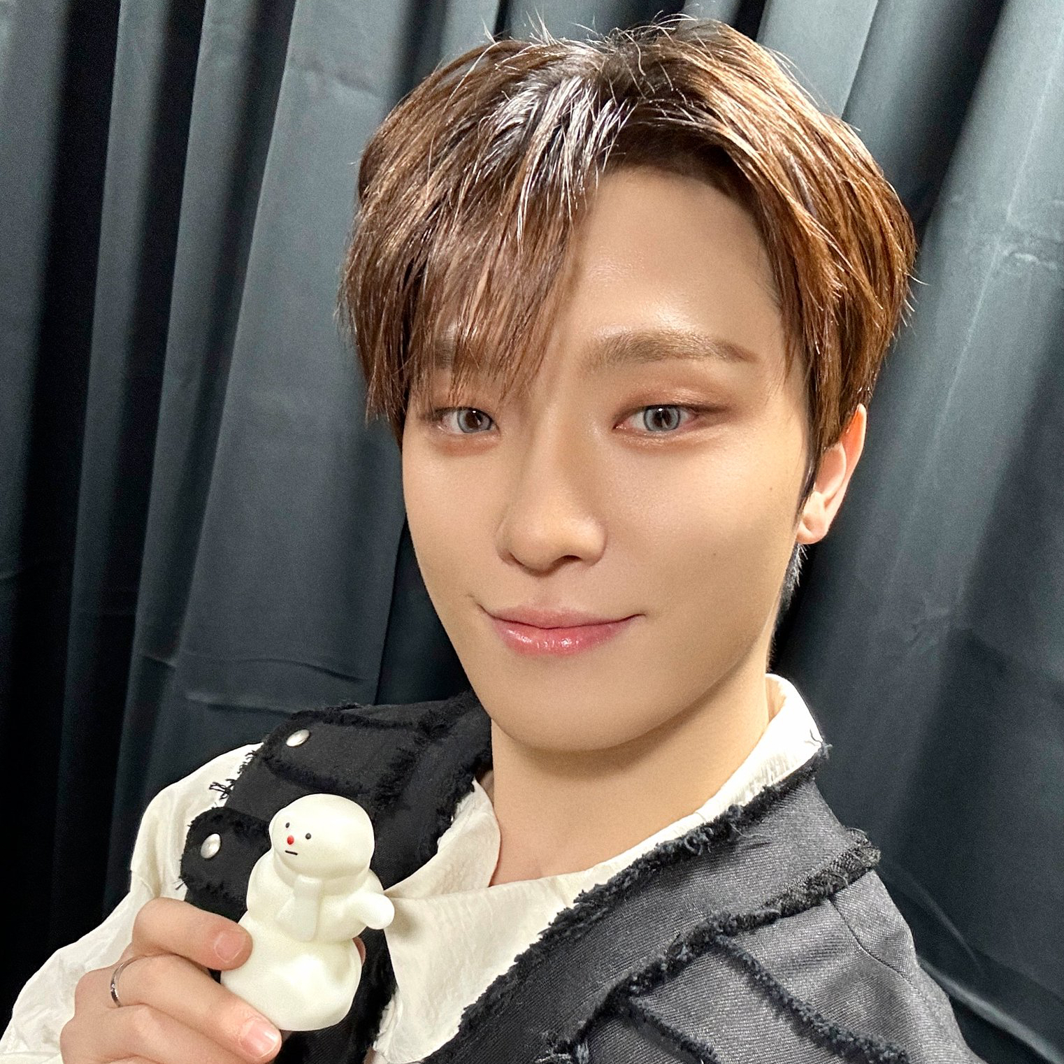 A moment captured by Dino (SEVENTEEN)'s fan