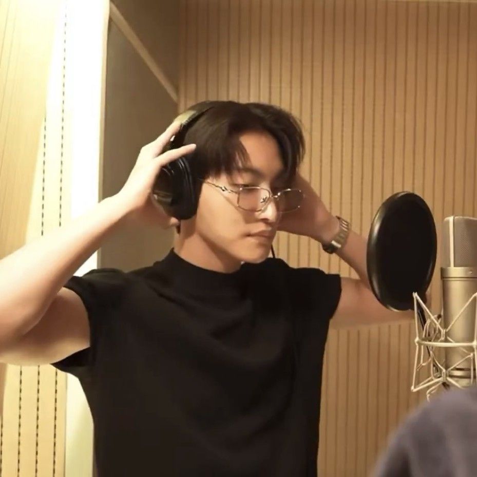 Latest photo of Seonghwa (ATEEZ)