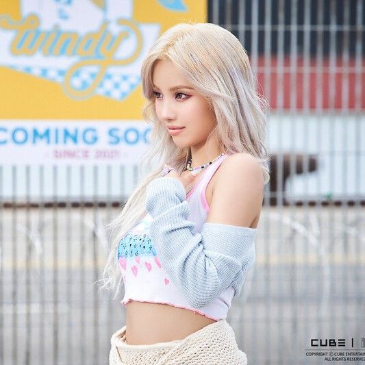 Behind-the-scenes cut of Soyeon (i-dle)