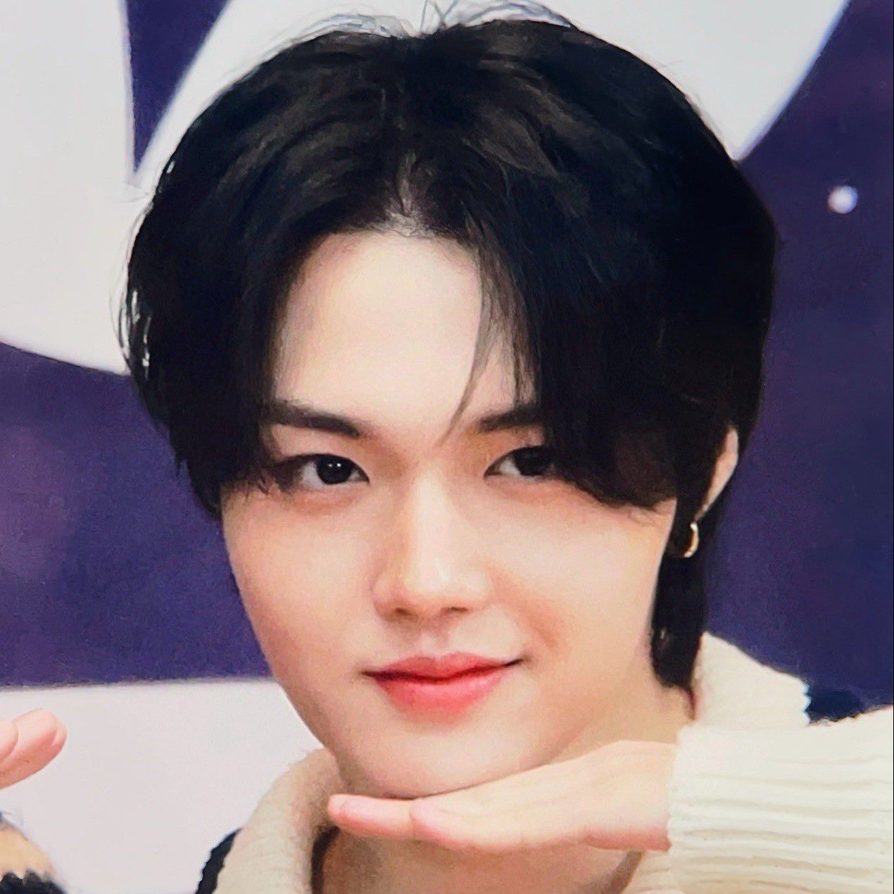 Recent activity shot of Doyoung (TREASURE)