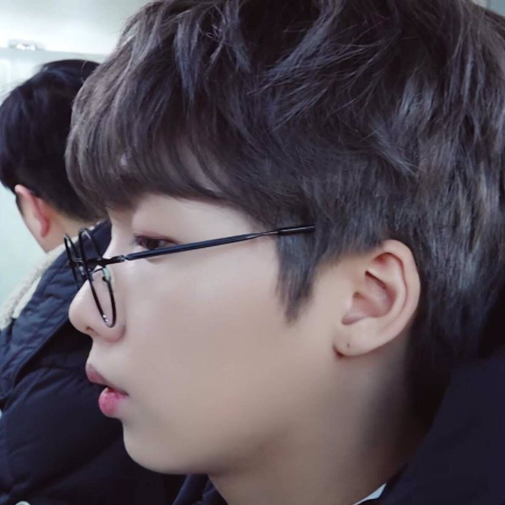 Behind-the-scenes cut of Jeong Sewoon