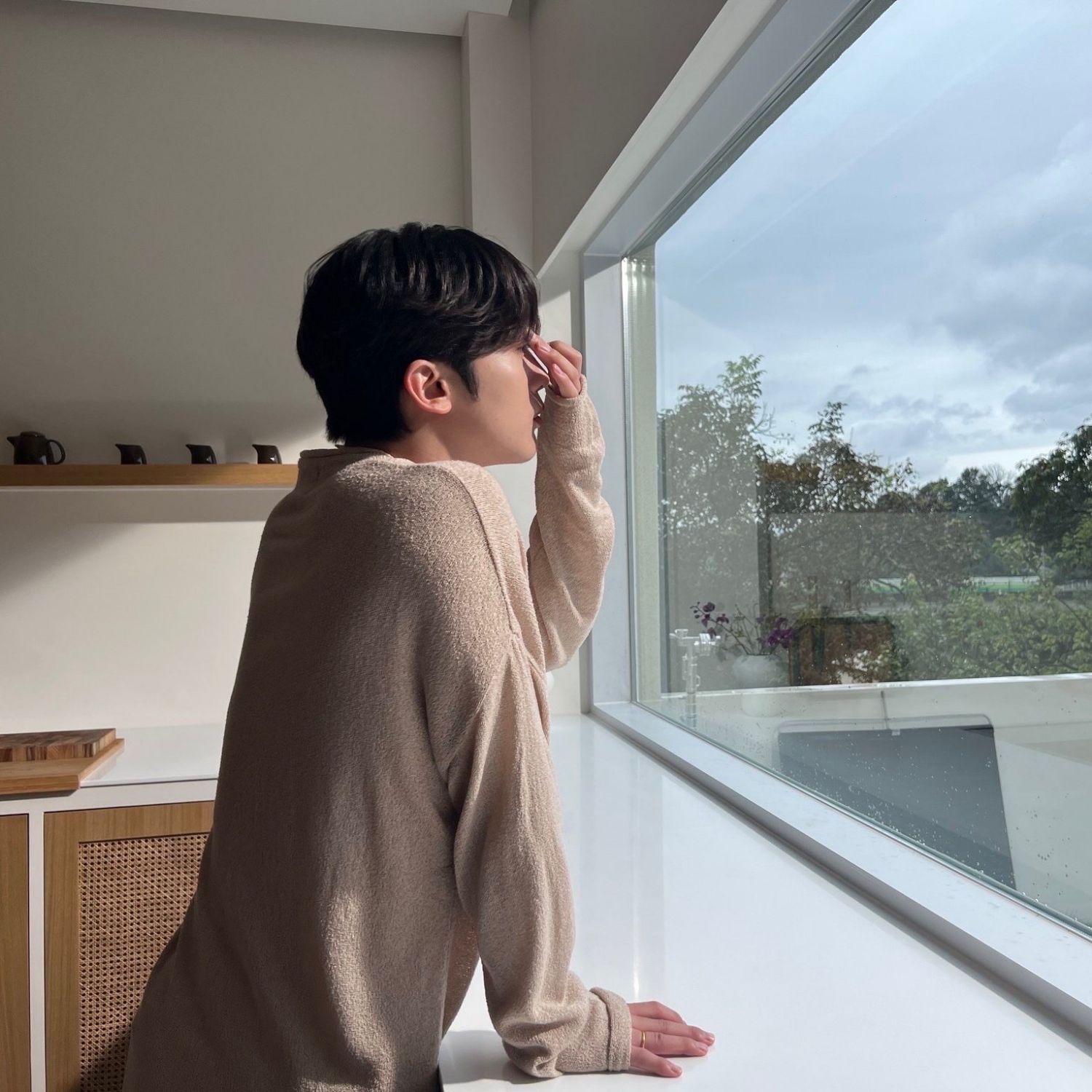 A moment captured by Kim Yohan (WEi)'s fan