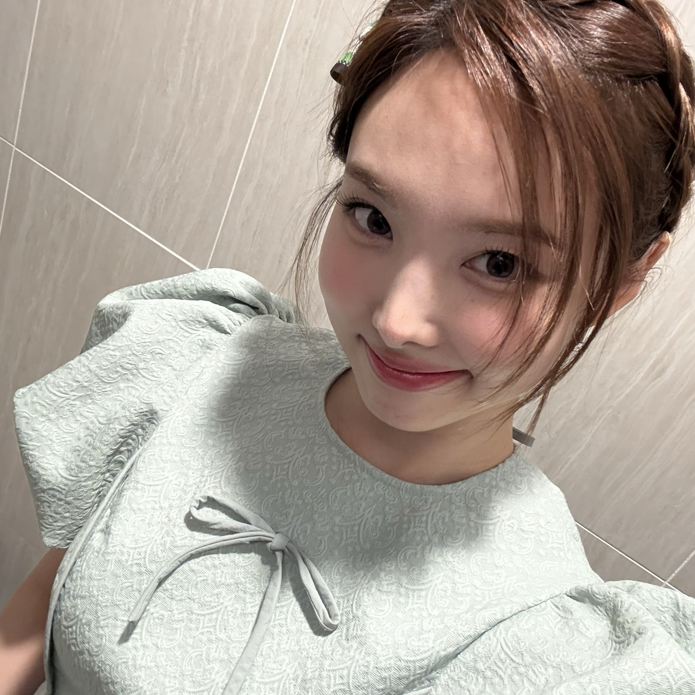 Behind-the-scenes cut of Nayeon (TWICE)