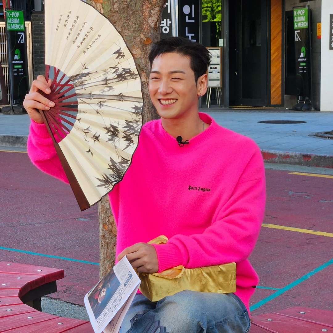 Behind-the-scenes cut of Baekho