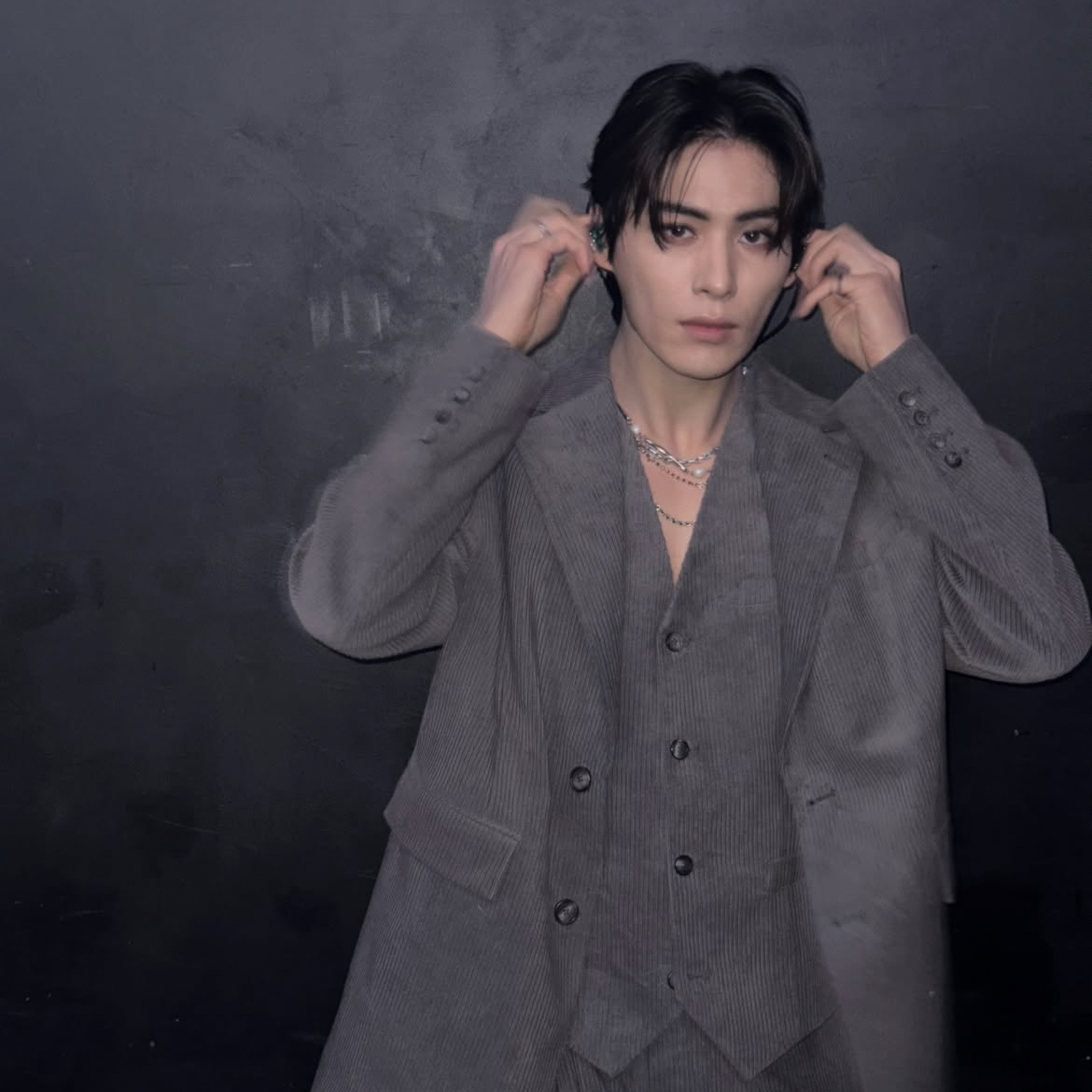 Behind-the-scenes cut of Taeyang (SF9)