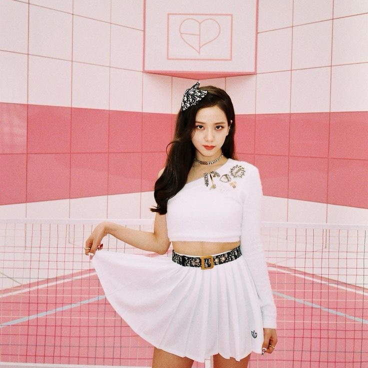 Recent activity shot of Jisoo (BLACKPINK)