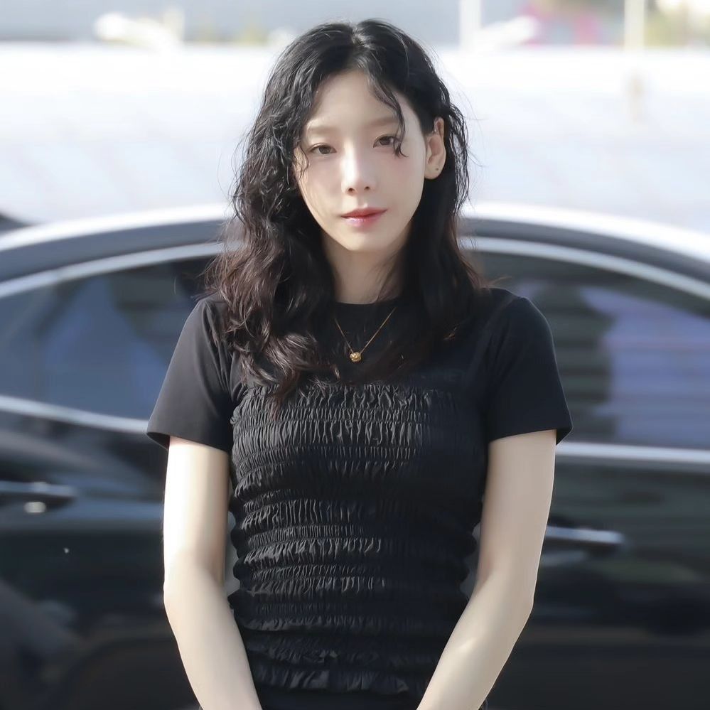 Recent activity shot of Taeyeon (Girls' Generation)