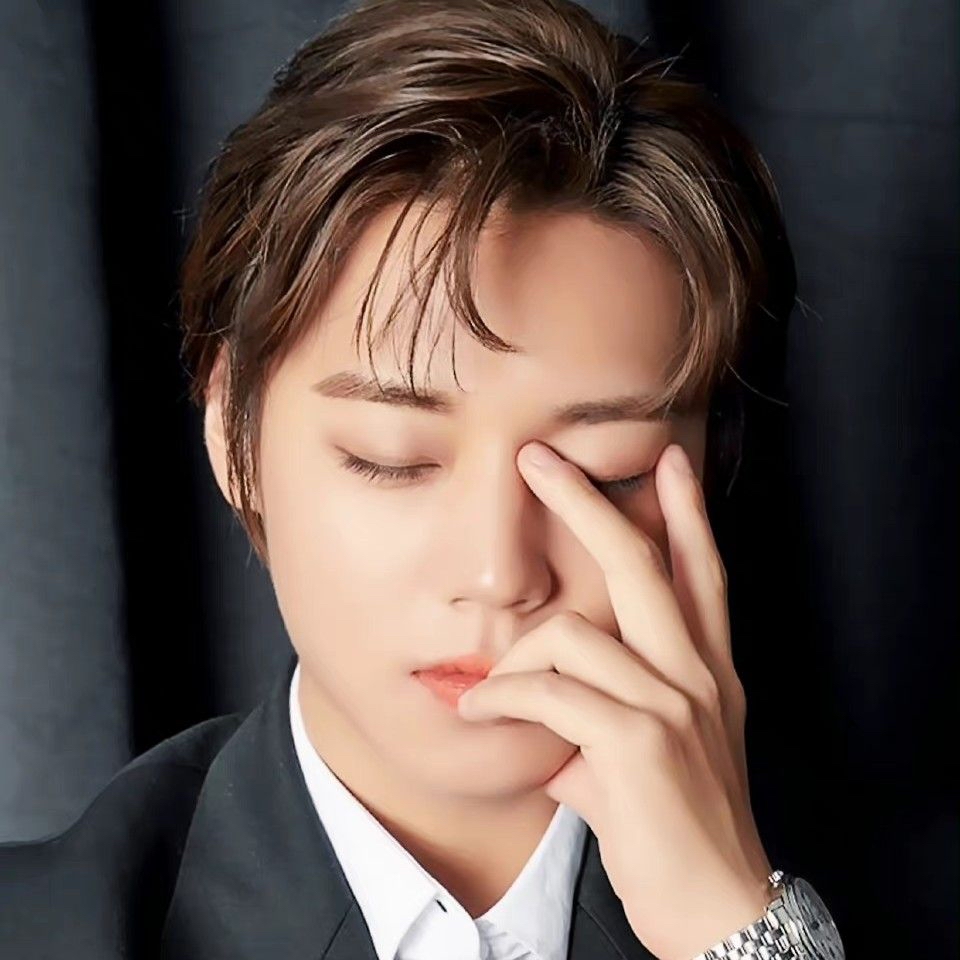 박지훈의 최신 사진