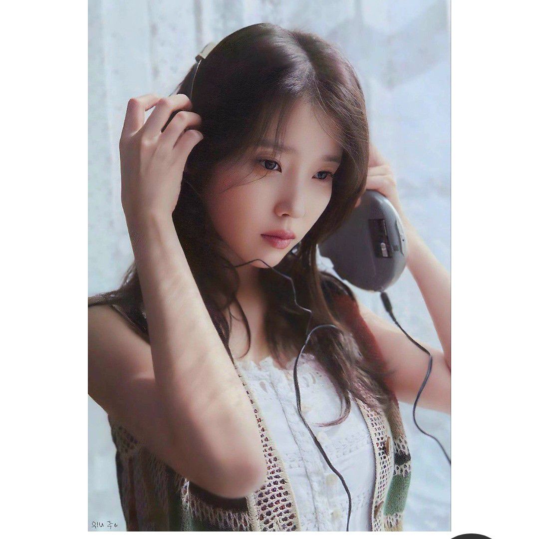 아이유의 비하인드 컷